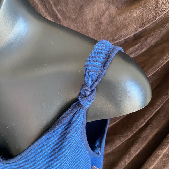 Denver Hayes // Cotton Tank - Picture 3 of 9